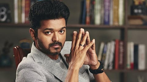 குவிந்த ரசிகர்கள், பதட்டமடையாத விஜய்: 'சர்கார்' சுவாரசியம் பகிரும் ஏ.ஆர்.முருகதாஸ்
