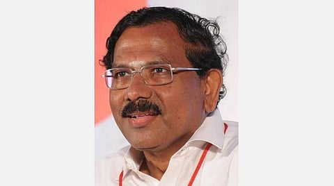 மத்திய அரசு தமிழகத்துக்கு தரவேண்டிய ஜிஎஸ்டி இழப்பீடு ரூ.12,000 கோடி சலுகை அல்ல; உரிமை: தமிழ் வளர்ச்சி துறை அமைச்சர் பாண்டியராஜன் கருத்து