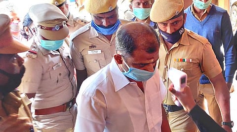 உதகை மாவட்ட நீதிமன்றத்தில் விசாரணைக்கு ஆஜரான சயான் மற்றும் பிறருக்கு வெப்ப பரிசோதனை செய்யப்பட்டது.