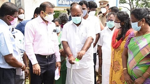 வீடுகள் தோறும் குடிநீர் வழங்கும் குழாய் இணைப்புத் திட்டம்: திருமங்கலத்தில் அமைச்சர் உதயகுமார் ஆய்வு  