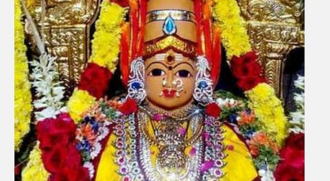 தீயசக்தியை விரட்டுவாள் சமயபுரத்தாள்; ஒருரூபாய் முடிந்து வைத்து வழிபடுங்கள்!
