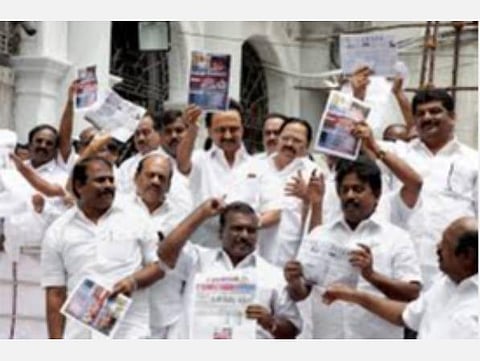 சட்டப்பேரவைக்குள் குட்கா கொண்டுவந்த விவகாரம்; இரண்டாவது நோட்டீஸை எதிர்த்து திமுக வழக்கு: நாளை உயர் நீதிமன்றம் விசாரணை