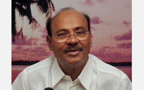 கோயம்பேடு மார்க்கெட்டில் பணியாளர்களுக்கு கரோனா பரிசோதனை செய்ய வேண்டும்: பாமக நிறுவனர் ராமதாஸ் வலியுறுத்தல் 