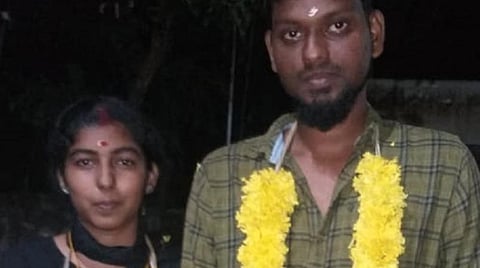 பப்ஜி விளையாட்டில் மலர்ந்த காதல்: திருவாரூர் இளைஞரை கரம் பிடித்த கன்னியாகுமரி இளம் பெண்