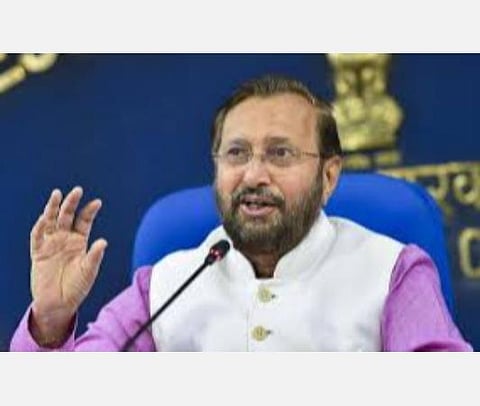 எதிர்க்கட்சிகள் நடத்தை வெட்கக்கேடானது, யார் பேசுவதையும் நாங்கள் நிறுத்தவில்லை: பிரகாஷ் ஜவடேகர் பாய்ச்சல் 