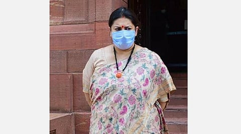 எதிர்க்கட்சிகளின் தேவை நீதியல்ல, அரசியல் லாபம்தான்: விசாரணை முடிவு வந்தவுடன் யோகி எடுக்கும் நடவடிக்கையைப் பாருங்கள்: ஹாத்தரஸ் சம்பவம் குறித்து ஸ்மிருதி இரானி கருத்து