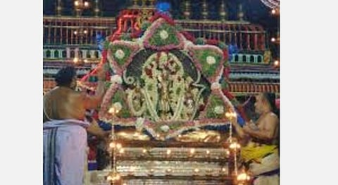 செவ்வாய் பகவானுக்கு துவரம் பருப்பு... நெய் தீபம்!  சிக்கல்கள் தீரும்; கடனில் இருந்து மீள்வீர்கள்! 