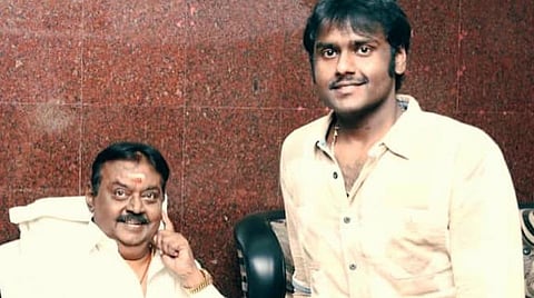 வழக்கமான பரிசோதனைக்காக அப்பா மருத்துவமனை சென்றுள்ளார்; வதந்திகளை நம்பாதீர்: விஜய பிரபாகரன்