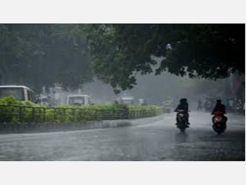 12 மாவட்டங்களில் கனமழை, 6 மாவட்டங்களில் மிக கனமழைக்கு வாய்ப்பு: வானிலை ஆய்வு மையம் தகவல்