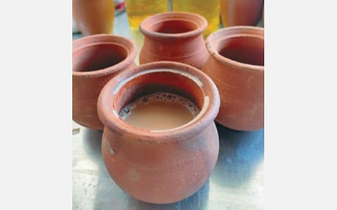 மண் குவளை டீ