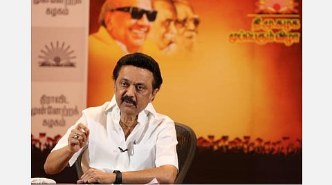 2021 சட்டப்பேரவைத் தேர்தல் ஆட்சி மாற்றத்துக்கு மட்டுமல்ல; தமிழர்களின் உரிமைகளைக் காக்கும் பெரும் போர்: ஸ்டாலின் பேச்சு 