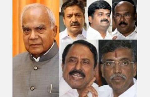 7.5% உள் ஒதுக்கீடு சட்ட மசோதா ஒப்புதல் விவகாரம்: ஆளுநருடன் 5 அமைச்சர்கள் சந்திப்பு  