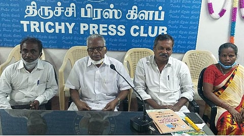 செய்தியாளர்களிடம் பேசிய பெ.மணியரசன்.