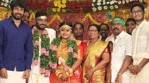 'சுல்தான்' இயக்குநர் திருமணம்:  பிரபலங்கள் வாழ்த்து