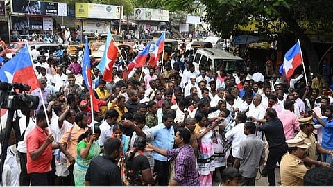 மத்திய அரசைக் கண்டித்து நெல்லையில் விடுதலை சிறுத்தைகள் கட்சி ஆர்ப்பாட்டம்