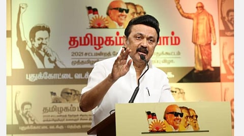 லட்சக்கணக்கான மக்கள் கரோனாவால் பாதிப்பு; அமைச்சரின் அறியாமையால் தான்: ஸ்டாலின் குற்றச்சாட்டு