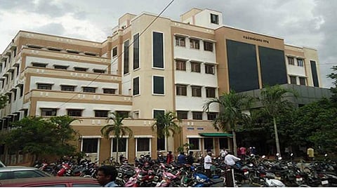 சேலம் அரசு பொது மருத்துவமனையில் 35,000 லிட்டர் கொள்ளளவு பிராணவாயு கலன்: முதல்வர் பழனிசாமி திறப்பு