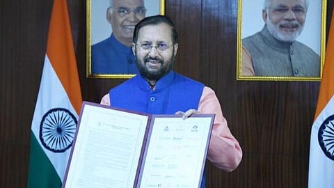 பருவநிலை மாற்றம்; 24 தனியார் நிறுவனங்களின் தலைவர்கள் கையெழுத்திட்ட பிரகடனம் வெளியீடு