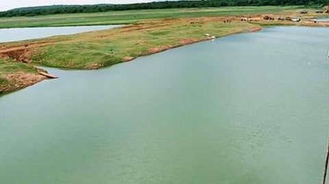 கிருஷ்ணா நதிநீர் வரத்து, வடகிழக்குப் பருவமழையால் குடிநீர் ஏரிகள் நிரம்ப வாய்ப்பு; சென்னைக்கு கூடுதலாக 100 மில்லியன் லிட்டர் குடிநீர்: உயர் நீதிமன்ற உத்தரவை தொடர்ந்து குடிநீர் வாரியம் திட்டம்
