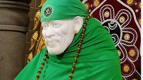 ’நான் உன் வீட்டில்தான் இருக்கிறேன்’ என்கிறார் ஷீர்டி சாயிபாபா! 
