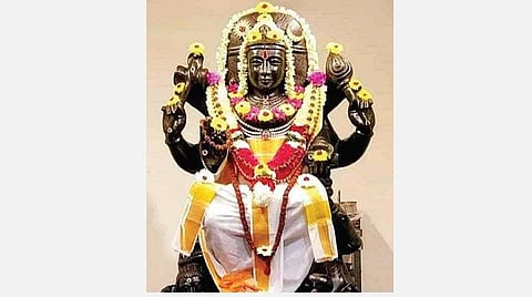 குருப்பெயர்ச்சி பொதுப்பலன்கள்: சிம்ம ராசி வாசகர்களே (15.11.2020 முதல் 13.11.2021 வரை)