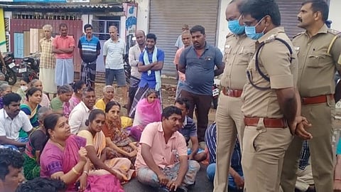 விநாயகர் கோயிலை இடிக்க எதிர்ப்பு: தூத்துக்குடியில் எம்எல்ஏ தலைமையில் பொதுமக்கள் சாலை மறியல்