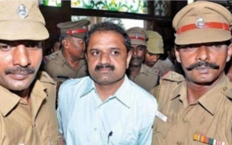 பேரறிவாளனுக்கு மேலும் ஒரு வாரம் பரோல் நீட்டிப்பு: போலீஸ் பாதுகாப்பை உறுதி செய்ய தமிழக அரசுக்கு உச்ச நீதிமன்றம் உத்தரவு