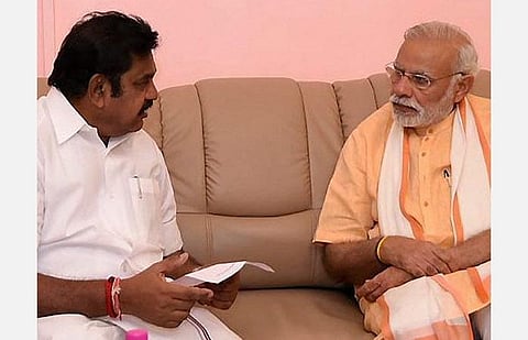 புயல் முன்னெச்சரிக்கை நடவடிக்கை; முதல்வர் பழனிசாமியிடம் கேட்டறிந்தார் பிரதமர் மோடி: உரிய உதவி செய்வதாக உறுதி