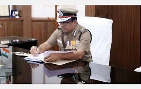 தமிழகம் முழுவதும் மாவட்ட வாரியாக புயல் கண்காணிப்பு, மீட்பு பணிக்கு காவல் துறை அதிகாரிகள் நியமனம்: டிஜிபி ஜே.கே.திரிபாதி உத்தரவு