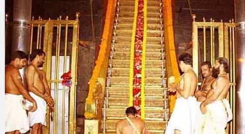 இல்லத்தில் சுபிட்சம் தரும் பதினெட்டாம்படி நாயகன்! 