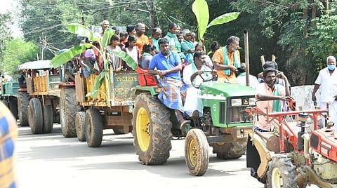 விளைபொருட்களைப் பிற மாநிலங்களுக்குக் கொண்டு செல்வதைத் தடுக்கும் போராட்டம்: ஆற்றுப் பாசன விவசாயிகள் சங்கம் அறிவிப்பு