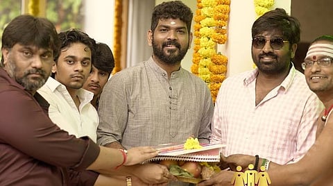 'காத்துவாக்குல ரெண்டு காதல்' படப்பூஜையுடன் படப்பிடிப்பு தொடக்கம்