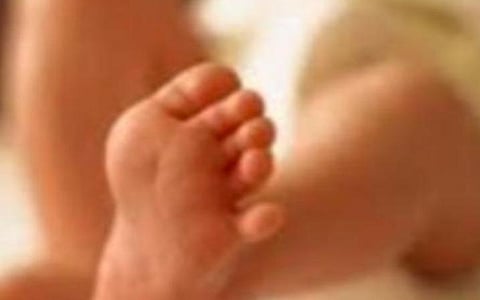 தொண்டையில் தென்னைப் பிஞ்சு சிக்கி உயிருக்குப் போராடிய குழந்தை: மறுபிறவி கொடுத்த திருவண்ணாமலை அரசு மருத்துவக் கல்லூரி மருத்துவர்கள்