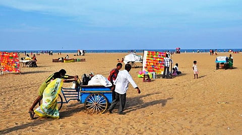 என் அருமை மெரினா கடற்கரை: எத்தனை சுவாரஸ்ய நிகழ்வுகள், சரித்திரச் சம்பவங்கள்!