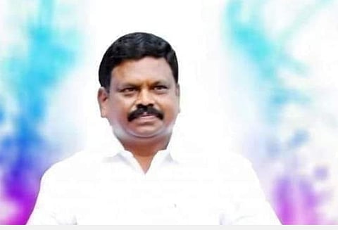 காரைக்குடி நகரத் திமுக செயலாளர் குணசேகரன்