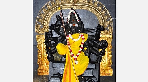 கார்த்திகை செவ்வாய்; ராகுகாலத்தில் விளக்கேற்றுங்கள்! 