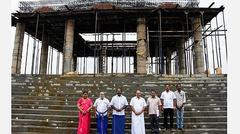 திருமங்கலம் அருகே ஜெயலலிதாவிற்கு கோயில் கட்டும் அமைச்சர்
