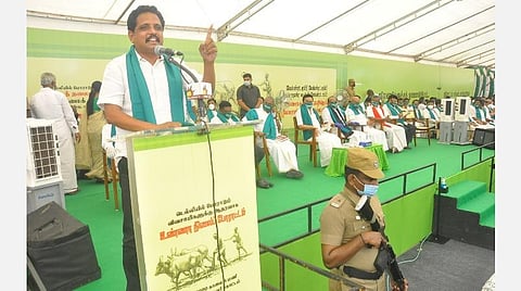 ரூ.16 லட்சம் கோடி மதிப்புள்ள இந்திய விவசாய சந்தை; கார்ப்பரேட்டுகளுக்கு தாரைவார்க்க அனுமதிக்க மாட்டோம்: சு.வெங்கடேசன் எம்.பி. பேச்சு