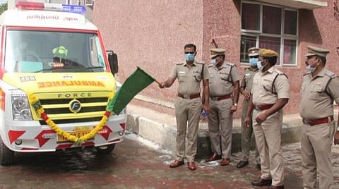 தூத்துக்குடி காவலர் குடியிருப்பில் ஆம்புலன்ஸ் வாகன வசதி: எஸ்.பி தொடங்கி வைத்தார்