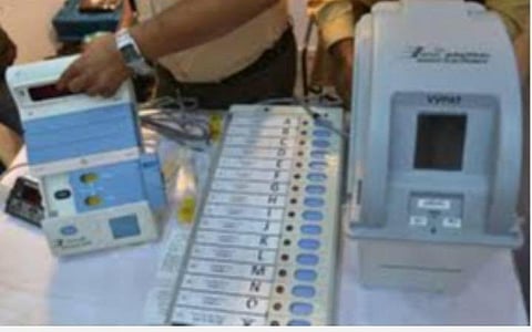 திருச்சிக்கு முதல் கட்டமாக வந்த 570 மின்னணு வாக்குப்பதிவு இயந்திரங்கள்