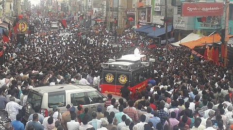 விருத்தாசலத்தில்  தேர்தல் பிரச்சாரத்தில் ஈடுபட்டுள்ள உதயநிதி ஸ்டாலின்.