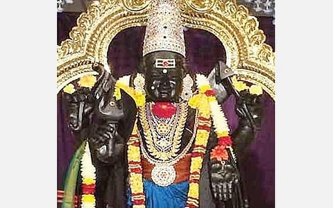 சனிப்பெயர்ச்சி பலன்கள் 2020: மீன ராசி வாசகர்களே (27.12.2020 முதல் 19.12.2023 வரை)