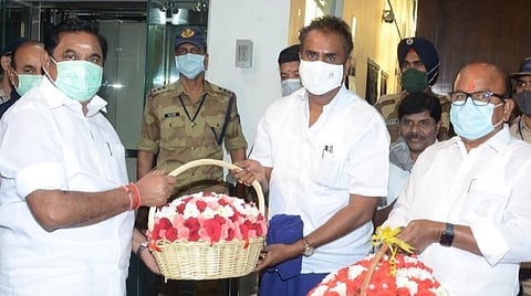 தமிழகத்தில் கூட்டணி மந்திரி சபையை மக்கள் ஏற்றுக்கொள்ள மாட்டார்கள்; அரசியலில் கமல் ‘ஜீரோ’ - முதல்வர் பழனிசாமி பேட்டி