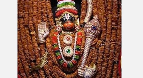 கும்ப ராசி அன்பர்களே!  2021 ஜனவரி மாத ராசிபலன்கள்; சிக்கல்கள் தீரும்; எதிர்பார்த்த பண வரவு; கடன் சுமை குறையும்! 