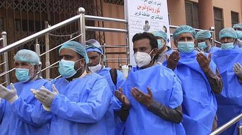 பாகிஸ்தானில் கரோனா பலி 10,000-ஐக் கடந்தது
