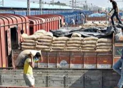 சரக்குப்போக்குவரத்து மூலம் டிசம்பரில் ரூ. 11788.11 கோடி ஈட்டி ரயில்வே சாதனை
