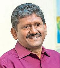 விருப்ப ஓய்வு கோரிக்கையை ஏற்று அரசு பணியில் இருந்து ஐஏஎஸ் அதிகாரி சகாயம் விடுவிப்பு: எதிர்காலத் திட்டம் குறித்து அவரது ஆதரவாளர்கள் எதிர்பார்ப்பு