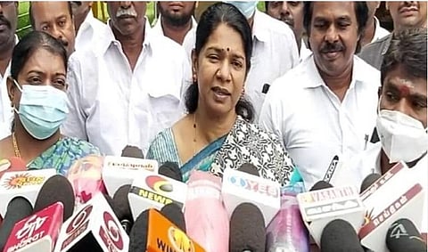 பொள்ளாச்சி சம்பவத்தை அதிமுக அரசு மூடி மறைக்க முயற்சி: கனிமொழி எம்.பி குற்றச்சாட்டு