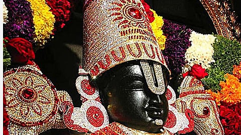 ஏகாதசி... மார்கழி... சனிக்கிழமை... பெருமாளுக்கு துளசி!