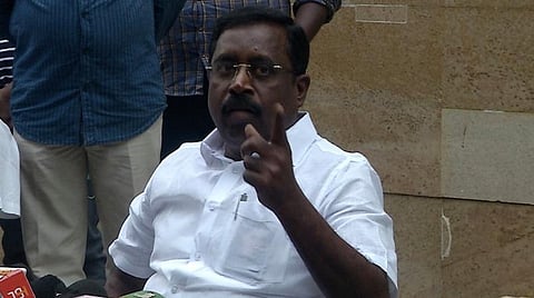 வாழ்க்கையை வீணடித்துவிட்டார்கள்; 4 ஆண்டுகளாகப் படம் பண்ண முடியவில்லை: 'AAA' தயாரிப்பாளர் காட்டம்